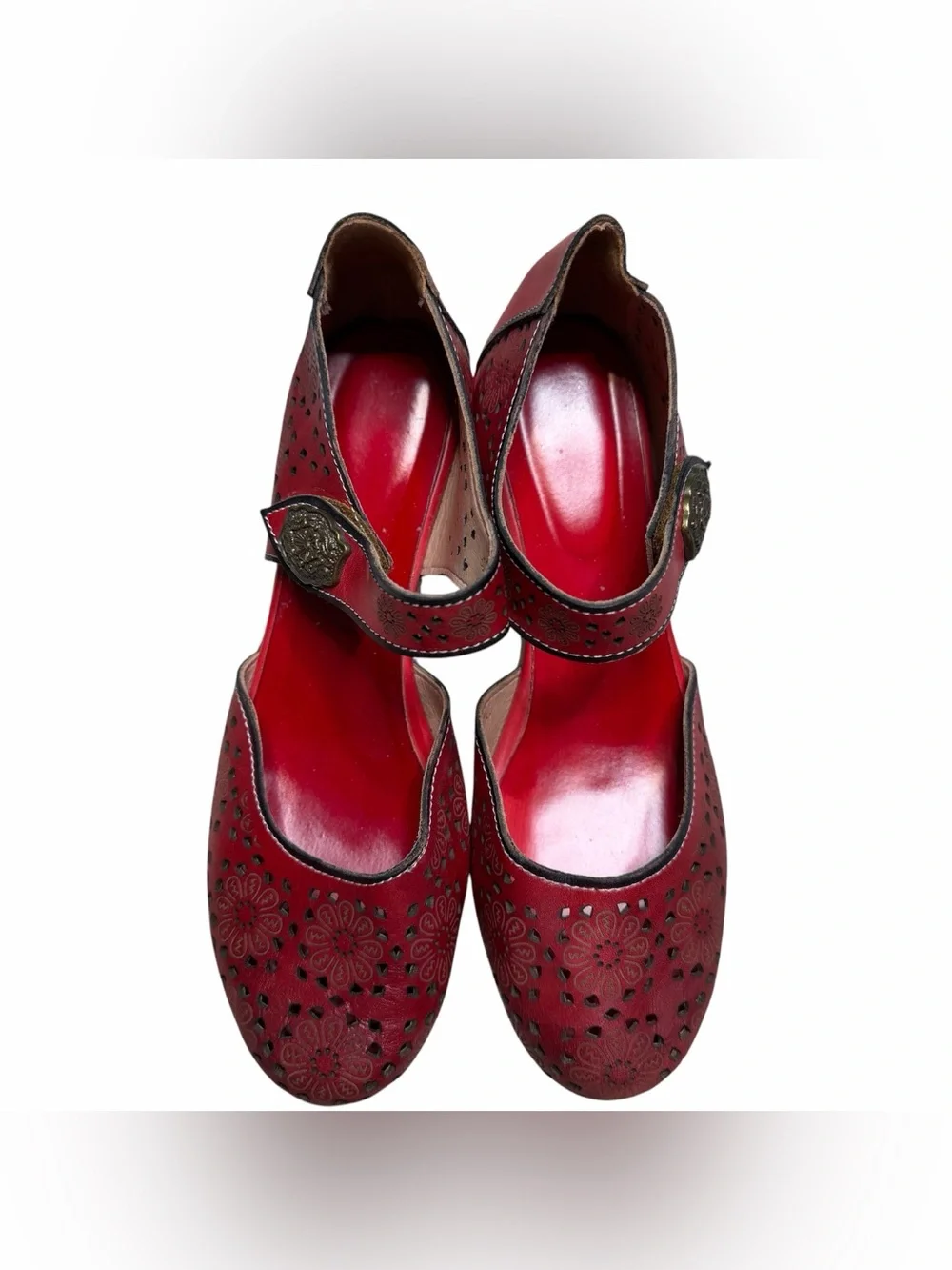 LArtiste by Spring Step red artiste